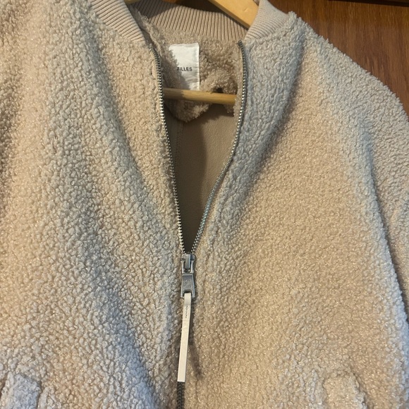 Avec Les Filles Cream Puffer Jacket - Picture 3 of 9